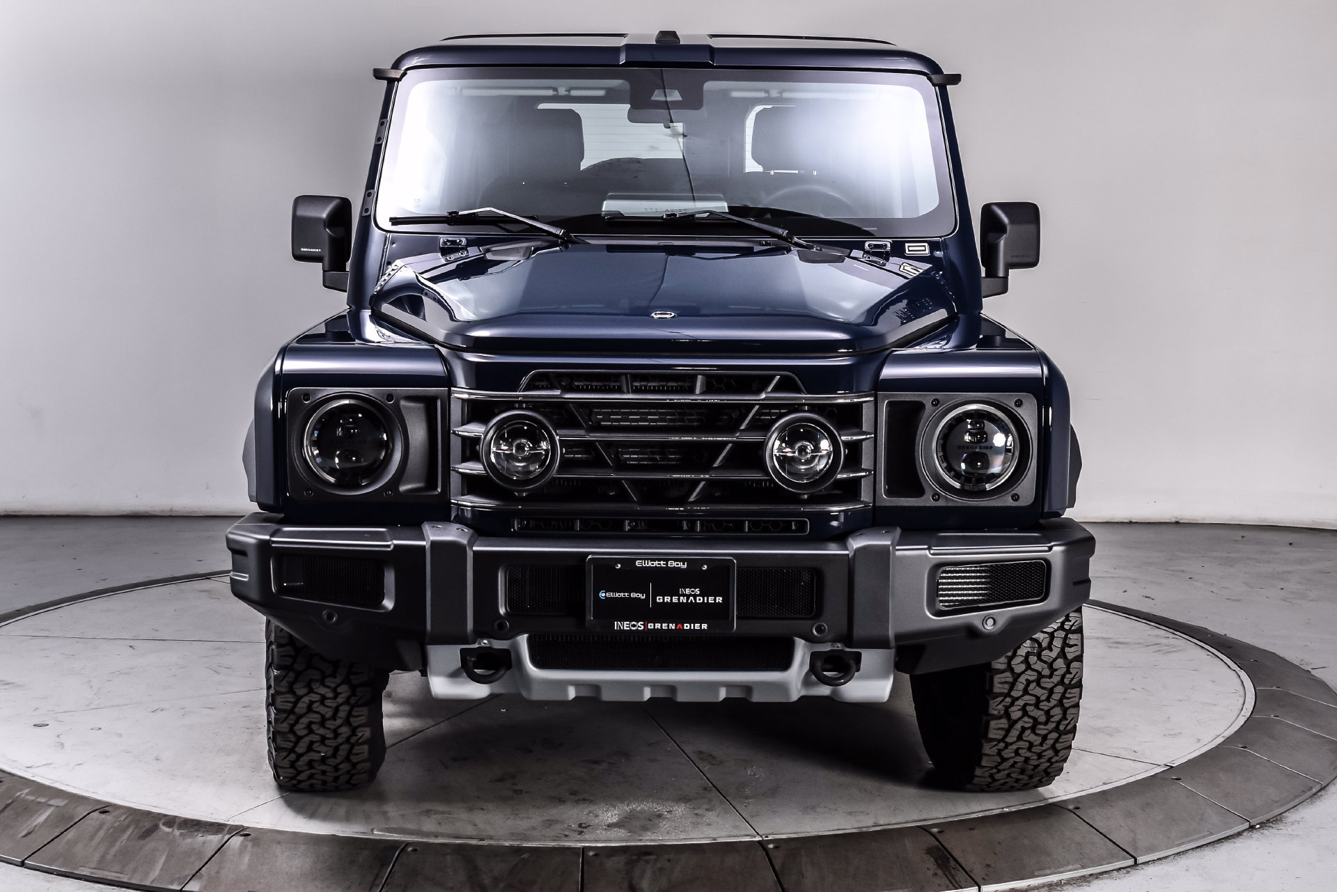Used 2025 INEOS Grenadier Station Wagon AWD/4WD image 2