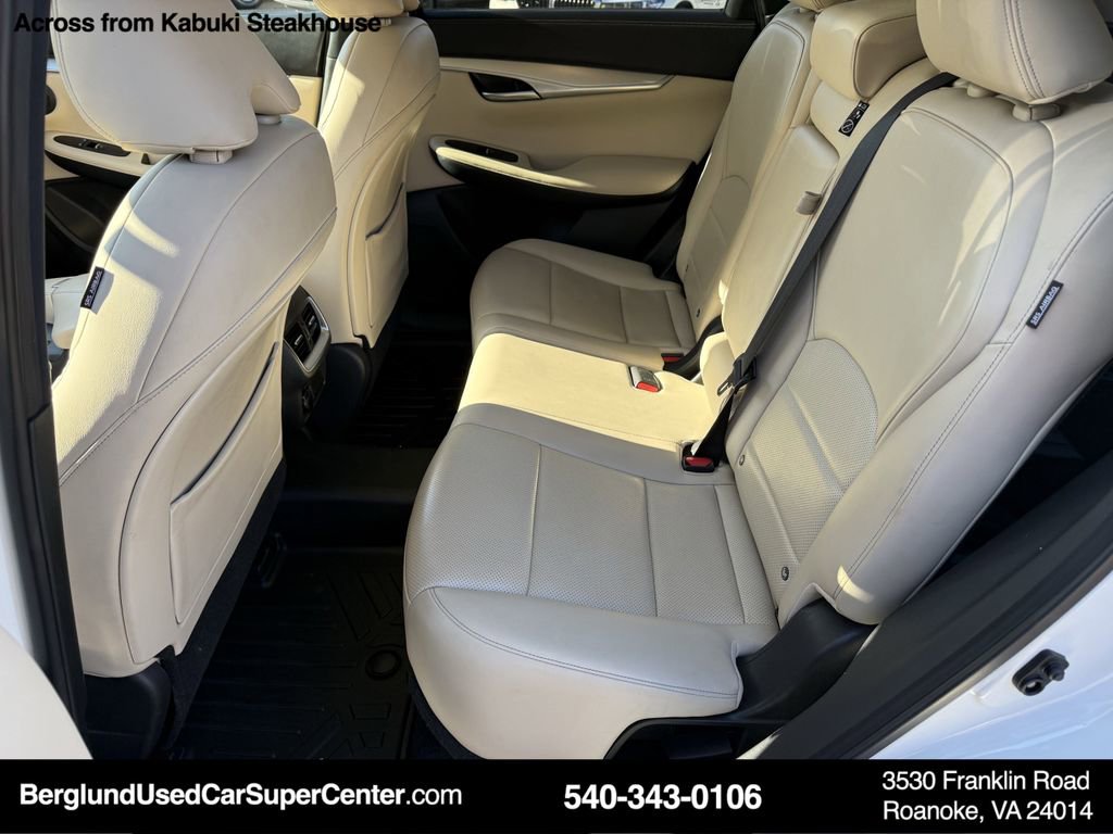 Used 2021 INFINITI QX50 Essential w/ Convenience Package image 13