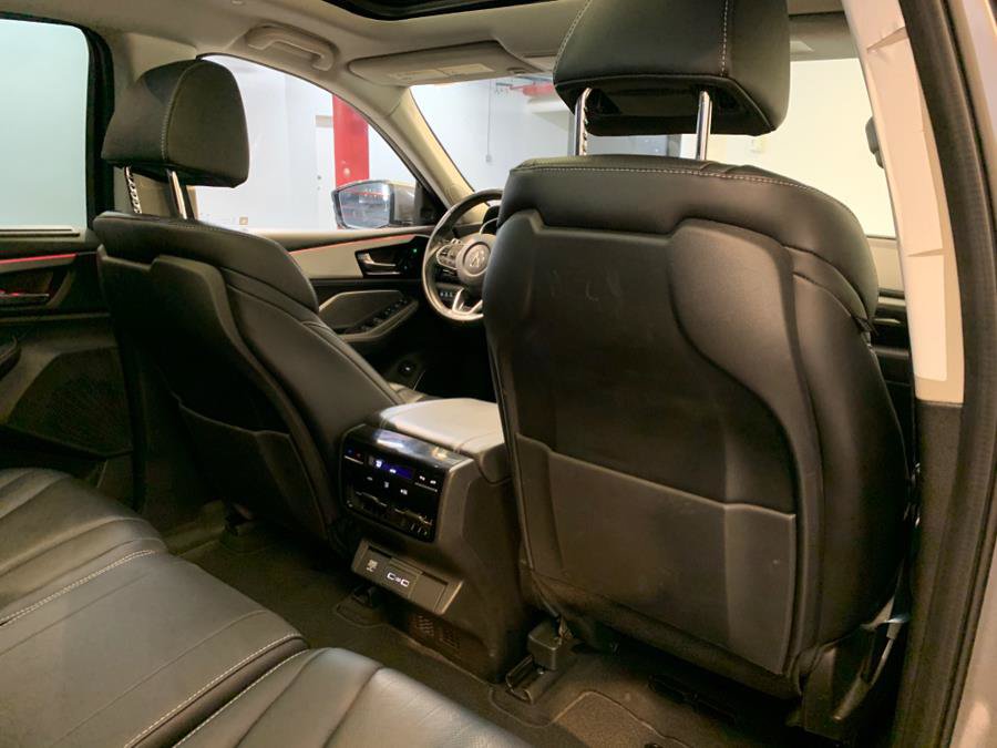 Used 2023 Acura MDX w/ Technology Package AWD/4WD image 48