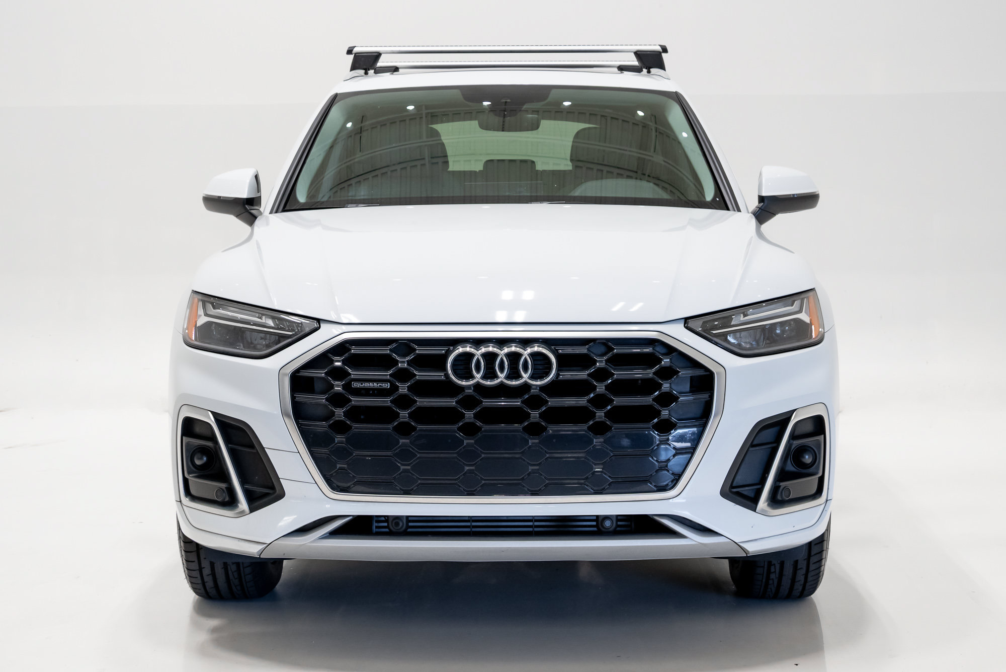 Used 2023 Audi Q5 2.0T Premium w/ Convenience Package AWD/4WD image 4