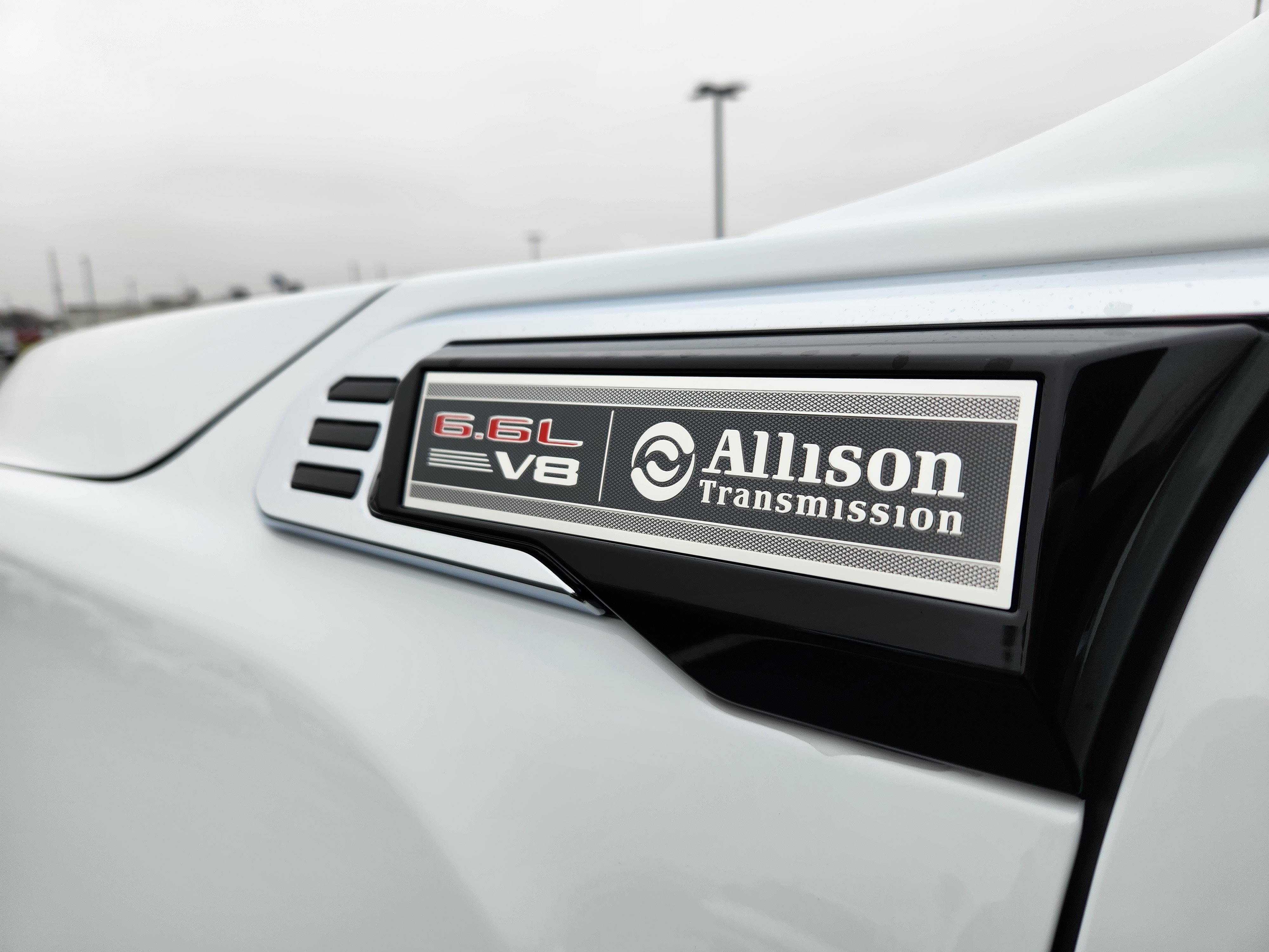 New 2026 GMC Sierra 2500 SLT image 7