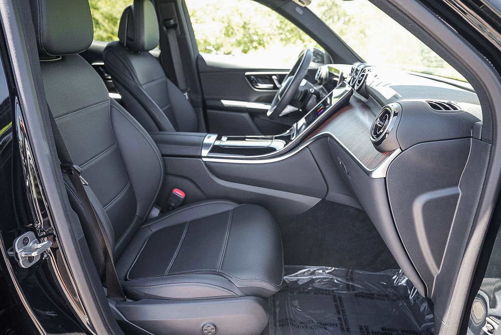Certified 2026 Mercedes-Benz GLC 300 4MATIC image 16