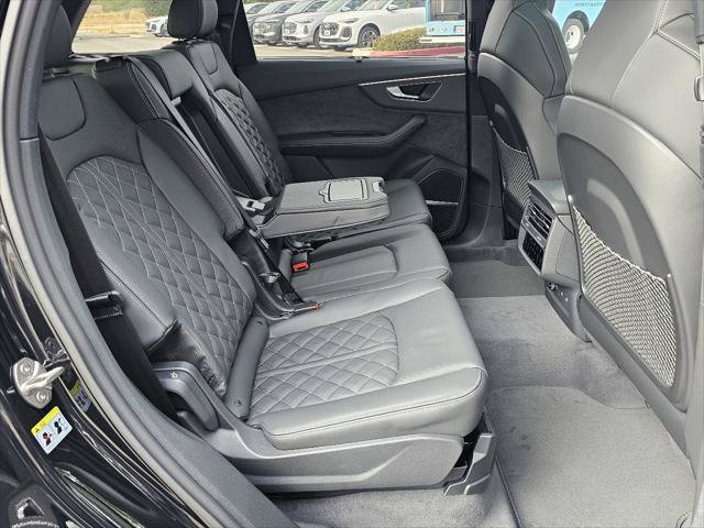 New 2026 Audi SQ7 Premium Plus AWD/4WD image 6