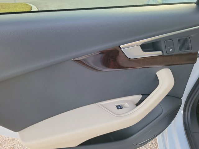 Used 2017 Audi A4 2.0T Prestige image 11