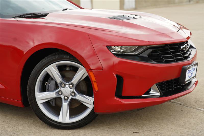 Used 2016 Chevrolet Camaro SS RWD image 16