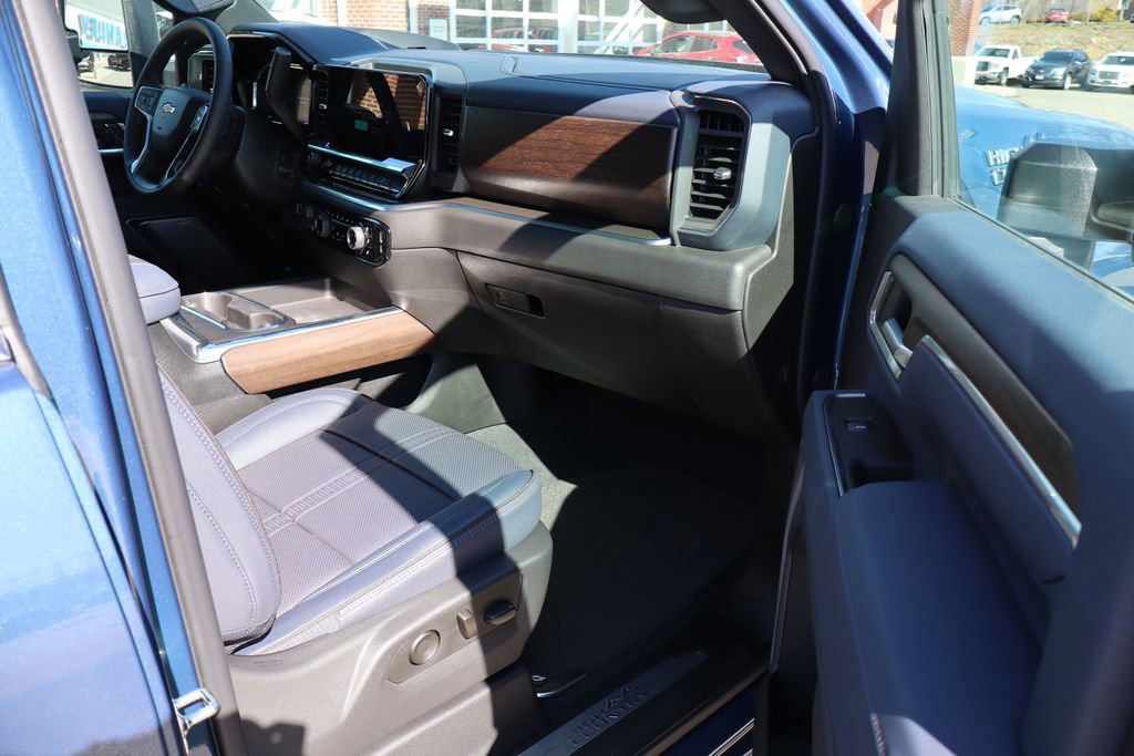 New 2026 Chevrolet Silverado 3500 High Country w/ Technology Package image 51
