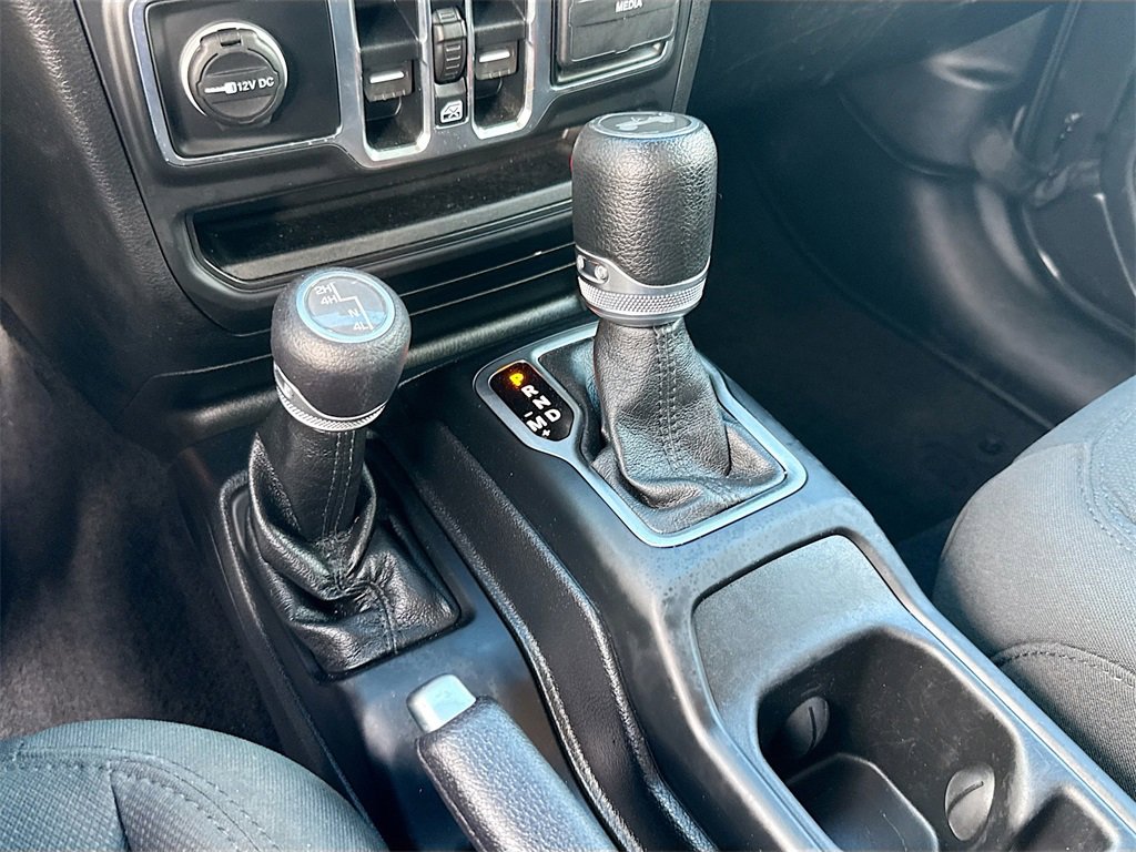 Used 2021 Jeep Wrangler Unlimited Sport image 17