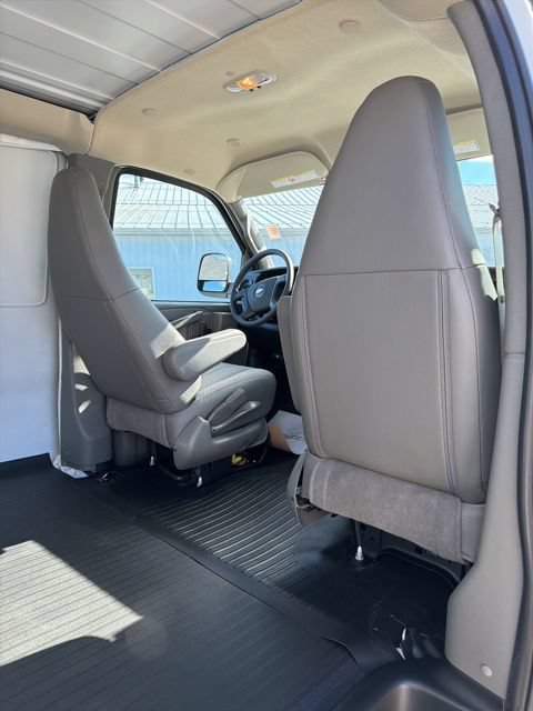 New 2025 Chevrolet Express 2500 w/ Driver Convenience Package RWD image 9