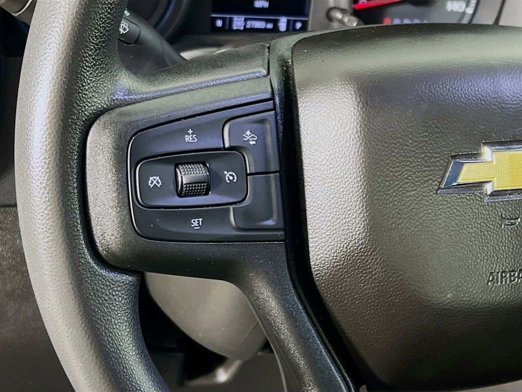 Used 2023 Chevrolet Silverado 1500 Custom image 10