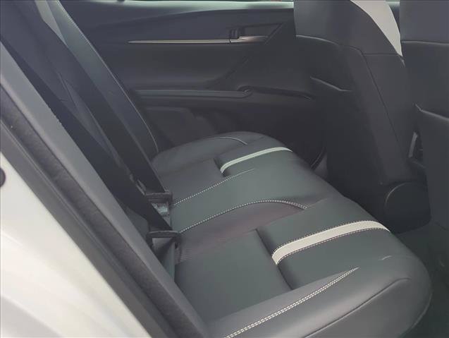 Certified 2025 Toyota Camry SE FWD image 20