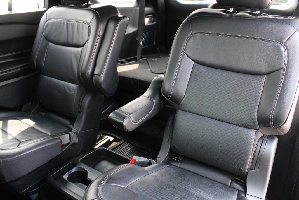 Used 2020 Ford Explorer Limited AWD/4WD image 23