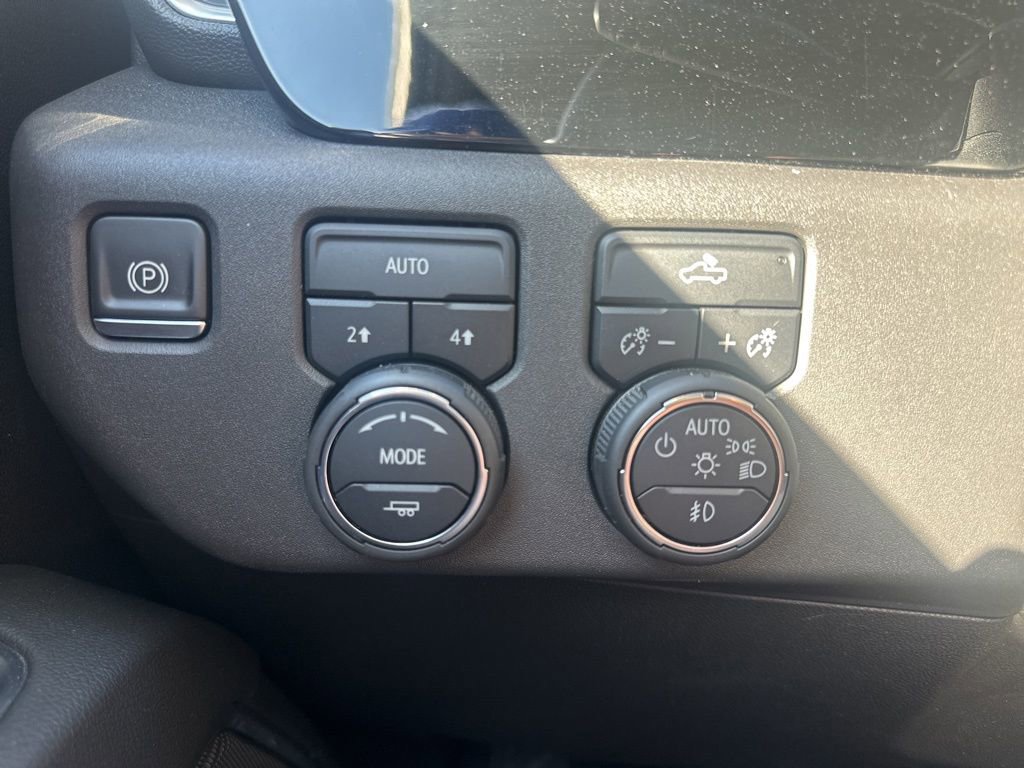 Used 2022 Chevrolet Silverado 1500 RST image 19