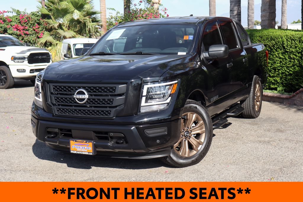 Used 2024 Nissan Titan SV w/ SV Bronze Edition Package AWD/4WD image 4