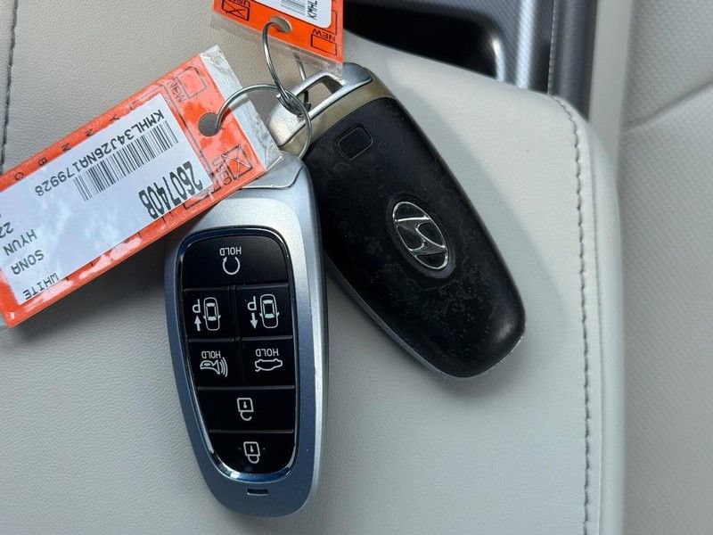 Used 2022 Hyundai Sonata Limited FWD image 30