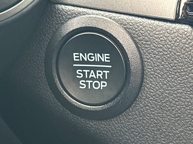 Certified 2025 Ford Escape Active image 36
