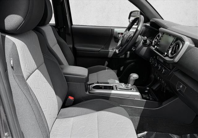Certified 2023 Toyota Tacoma TRD Off-Road AWD/4WD image 19