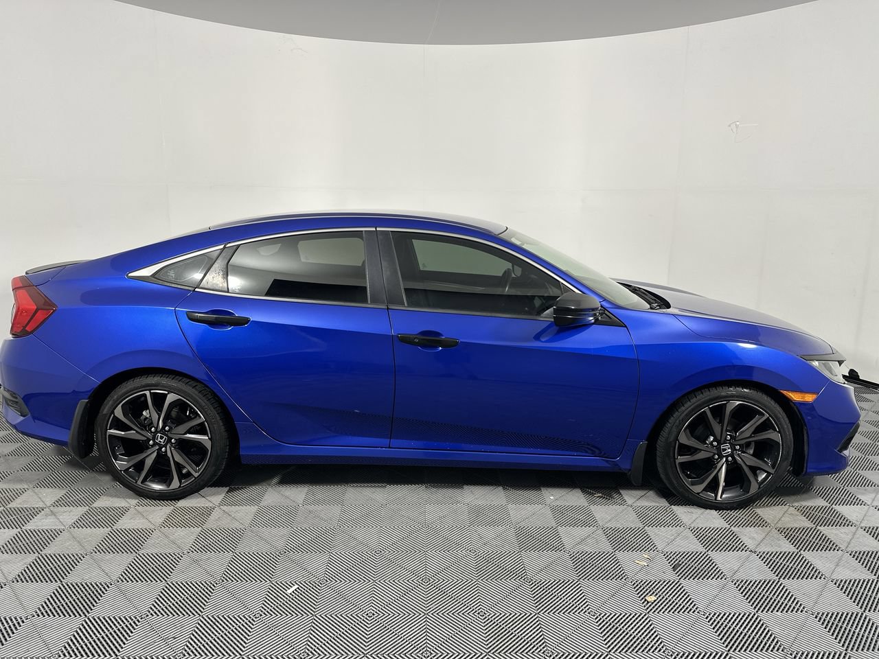 Used 2020 Honda Civic Sport image 18
