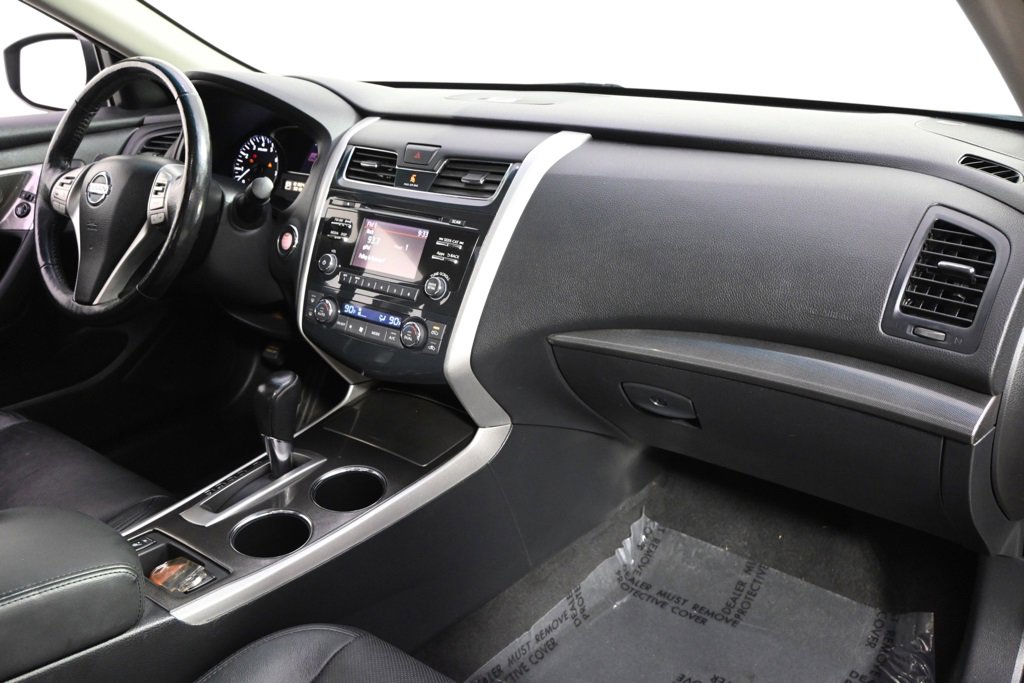 Used 2014 Nissan Altima 2.5 SL w/ Moonroof Package image 15