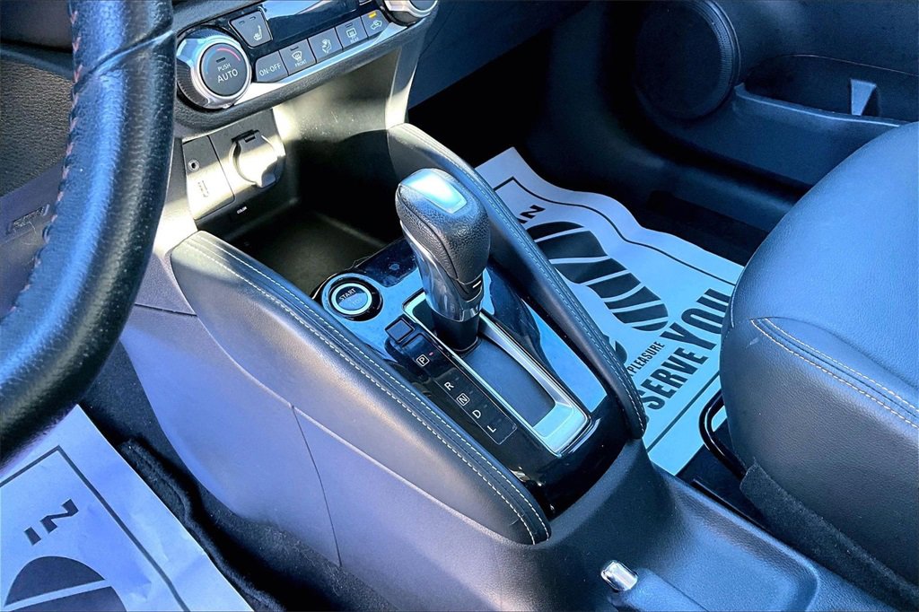 Used 2019 Nissan Kicks SR w/ SR Premium Package image 16