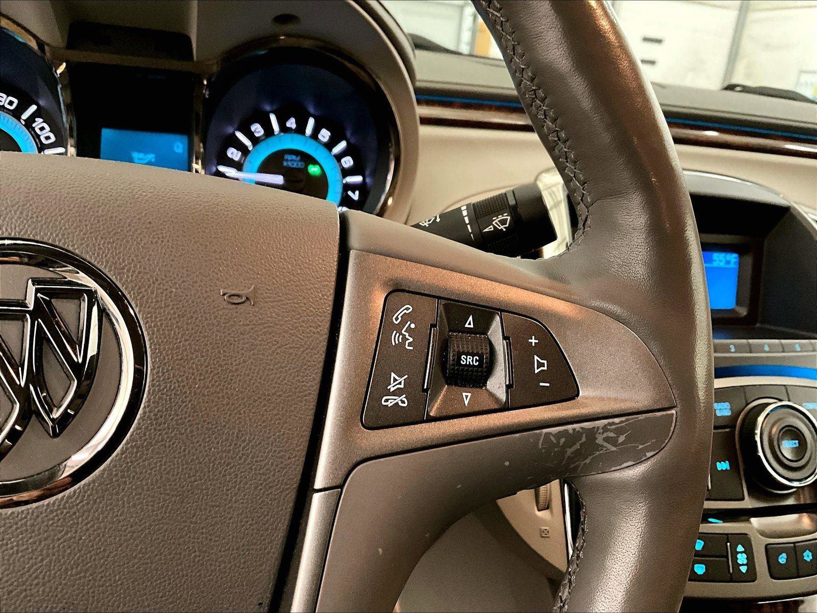 Used 2010 Buick LaCrosse CXL w/ Luxury Package AWD/4WD image 19
