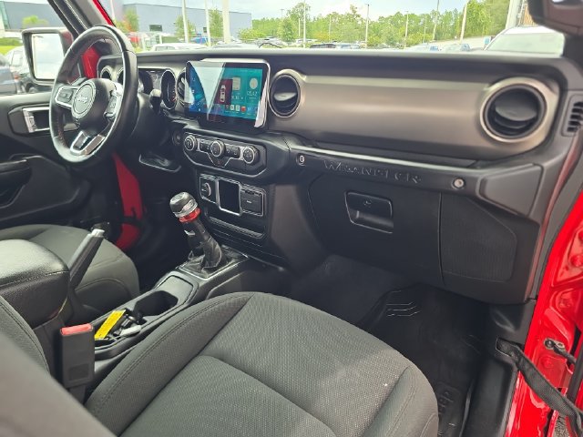 Used 2019 Jeep Wrangler Sport AWD/4WD image 12
