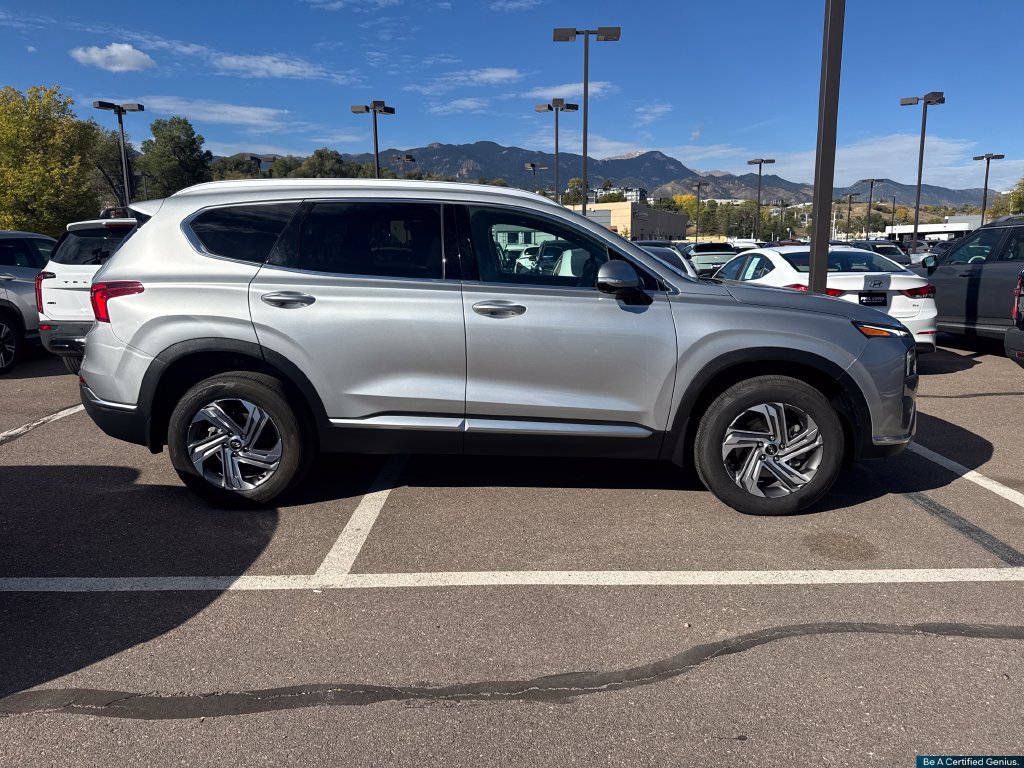 Used 2023 Hyundai Santa Fe SEL w/ Premium Package AWD/4WD image 9