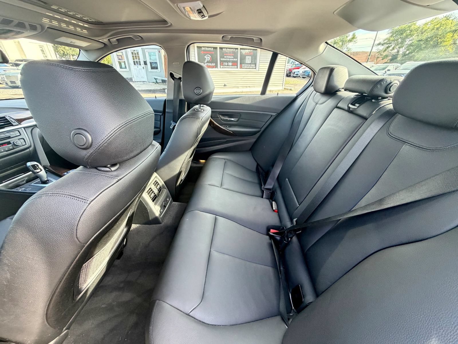 Used 2013 BMW 328i xDrive Sedan AWD/4WD image 29