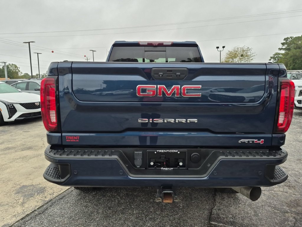 Used 2022 GMC Sierra 2500 AT4 w/ AT4 Premium Plus Package AWD/4WD image 3
