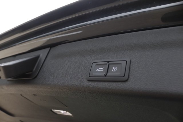 New 2025 Audi A6 Premium Plus image 6