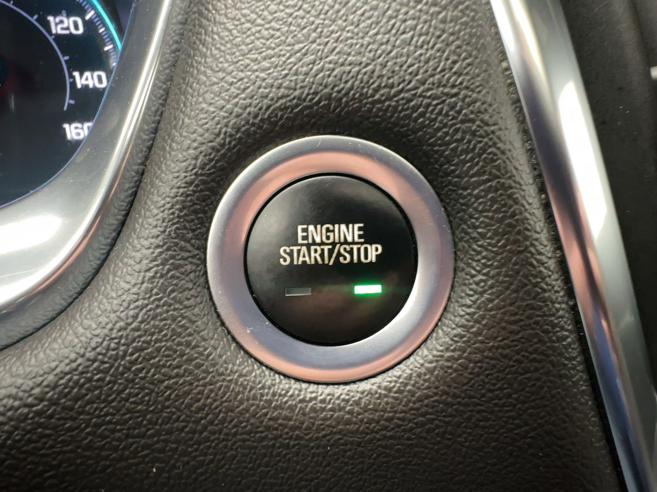 Certified 2023 Chevrolet Traverse RS w/ LPO, Floor Liner Package image 26