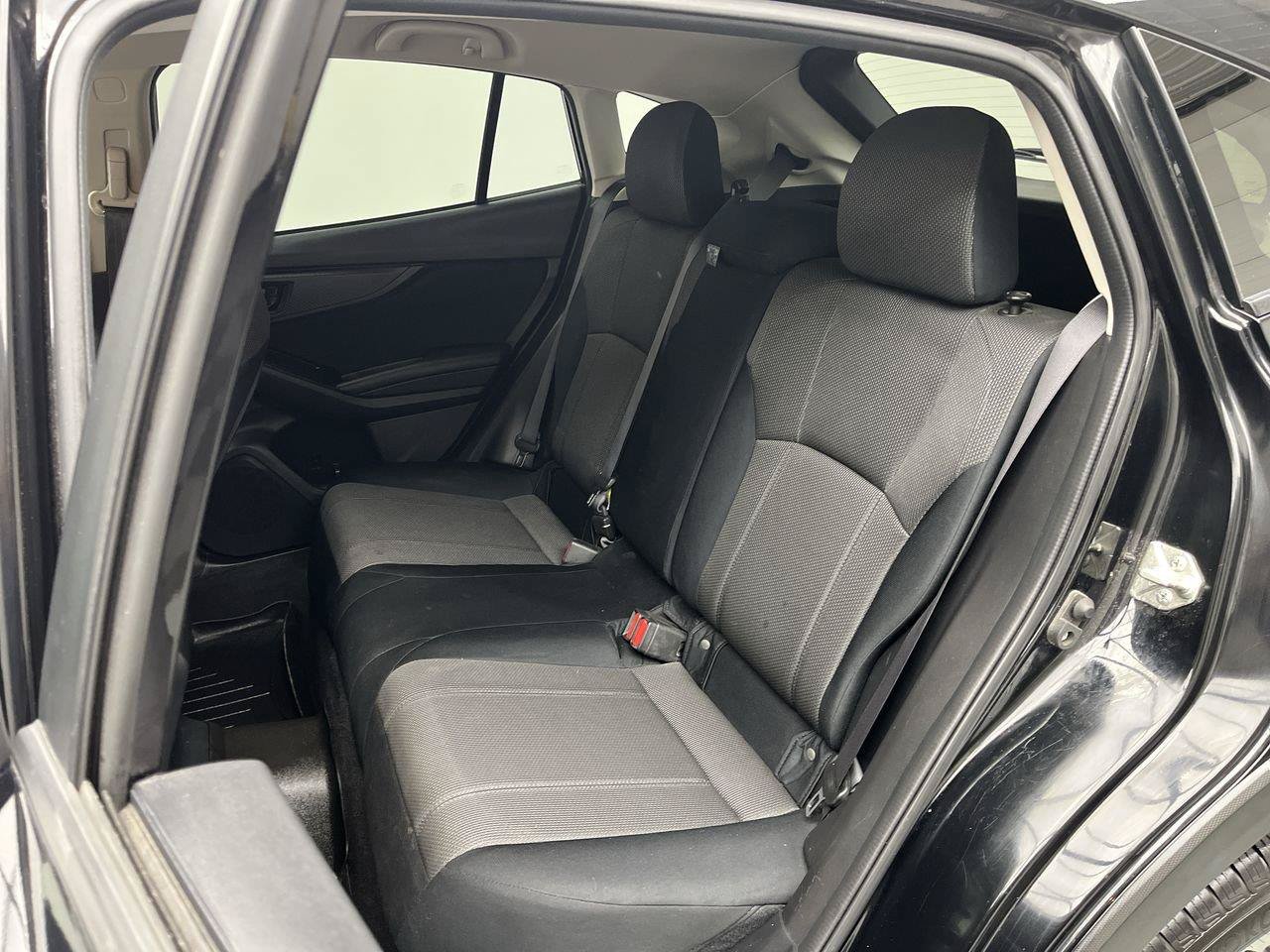 Used 2021 Subaru Crosstrek 2.0i AWD/4WD image 9