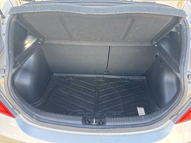 Used 2014 Hyundai Accent GS image 6