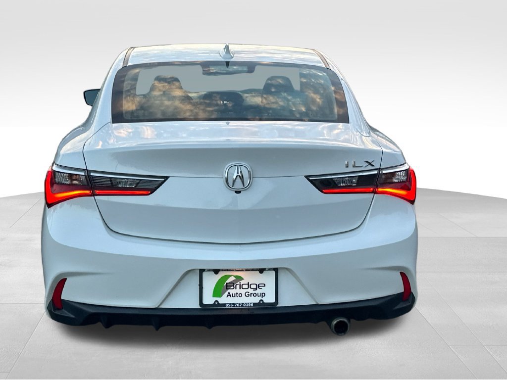 Used 2019 Acura ILX FWD image 6