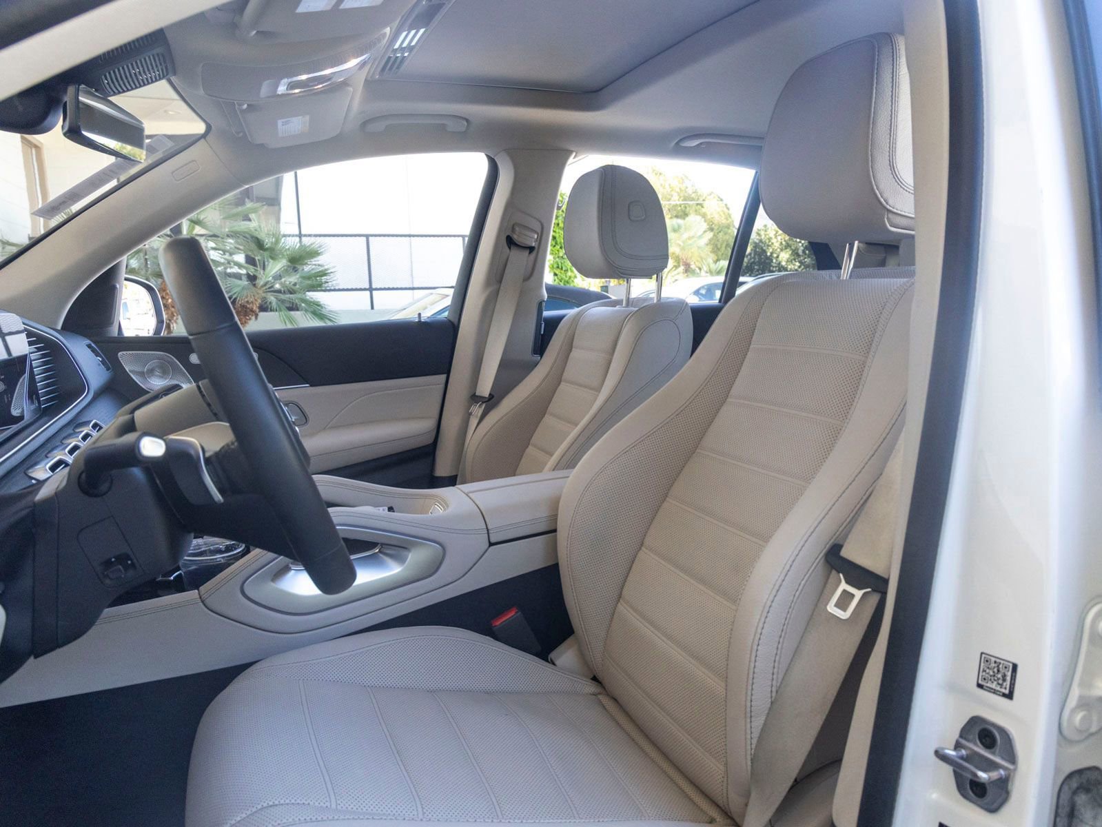 Used 2024 Mercedes-Benz GLE 450 4MATIC image 13