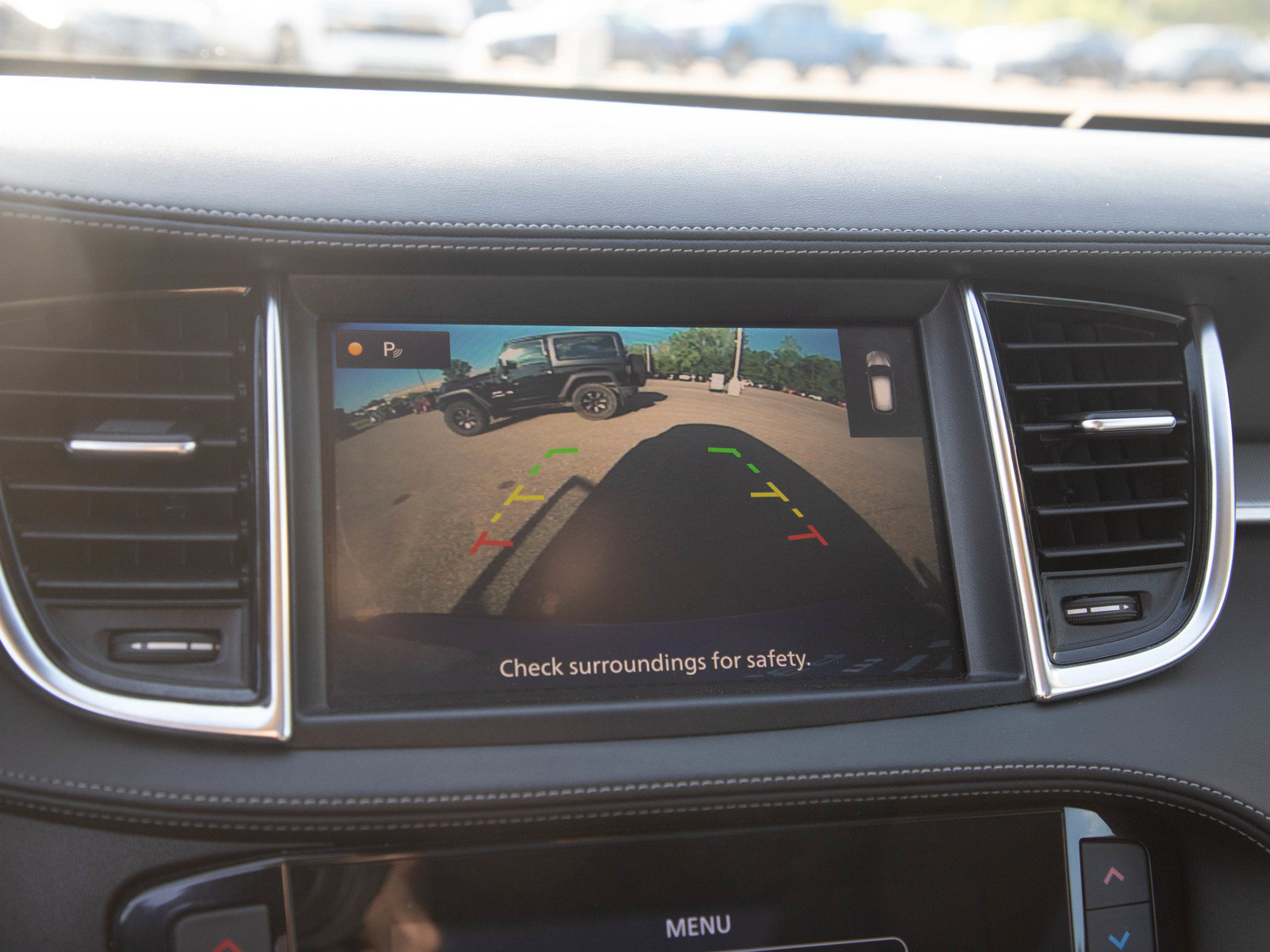 Used 2020 INFINITI QX50 Luxe w/ Navigation Package AWD/4WD image 29