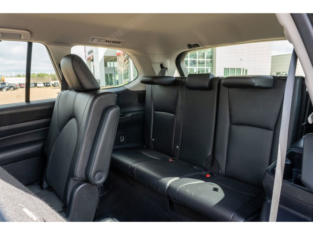 Used 2025 Toyota Grand Highlander FWD image 14