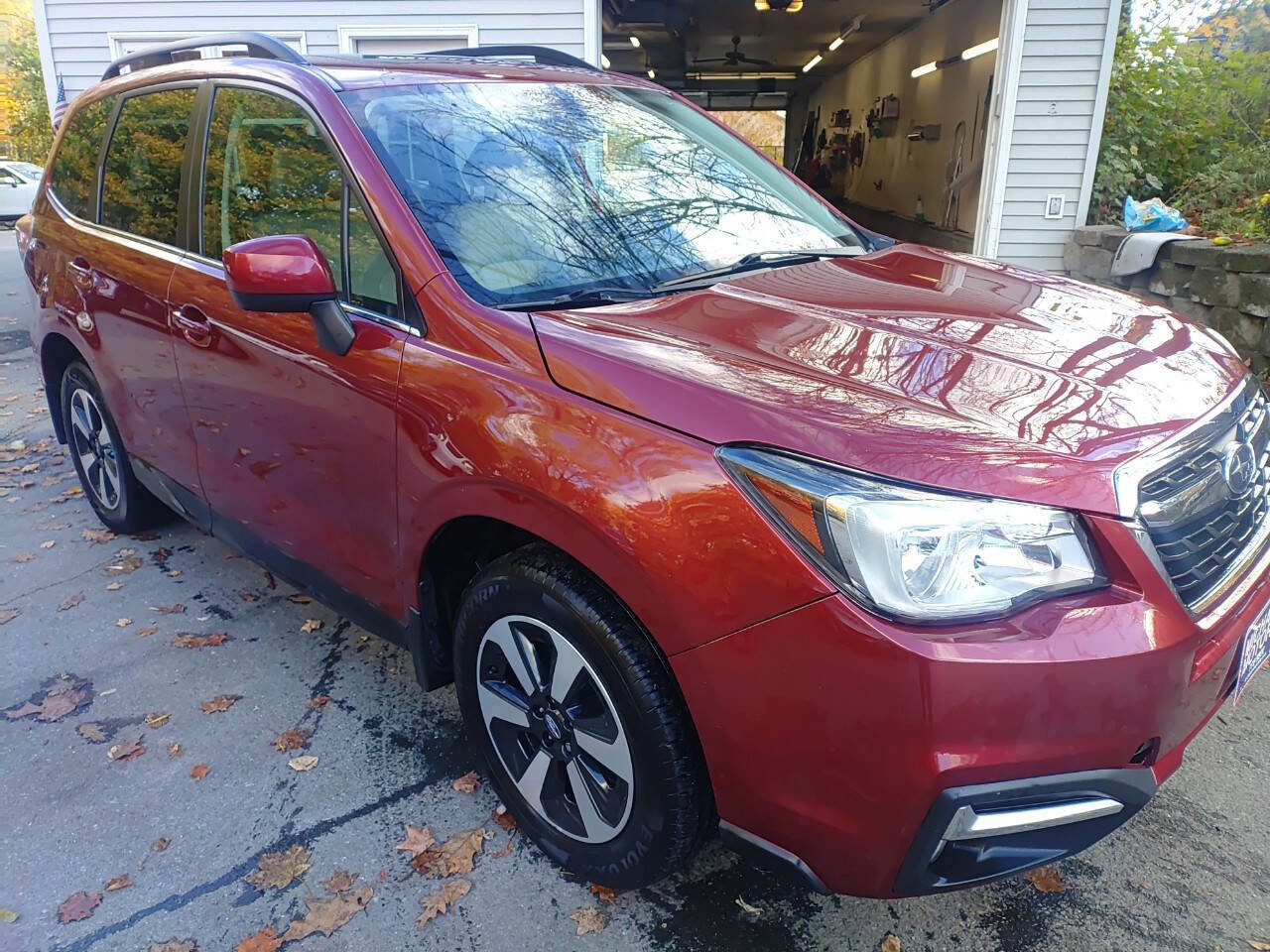 Used 2018 Subaru Forester 2.5i Limited image 5
