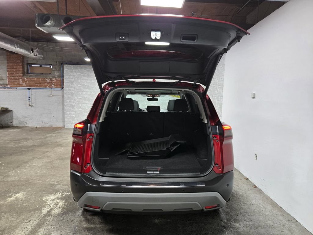 Used 2023 Nissan Rogue SV w/ SV Premium B Package AWD/4WD image 42