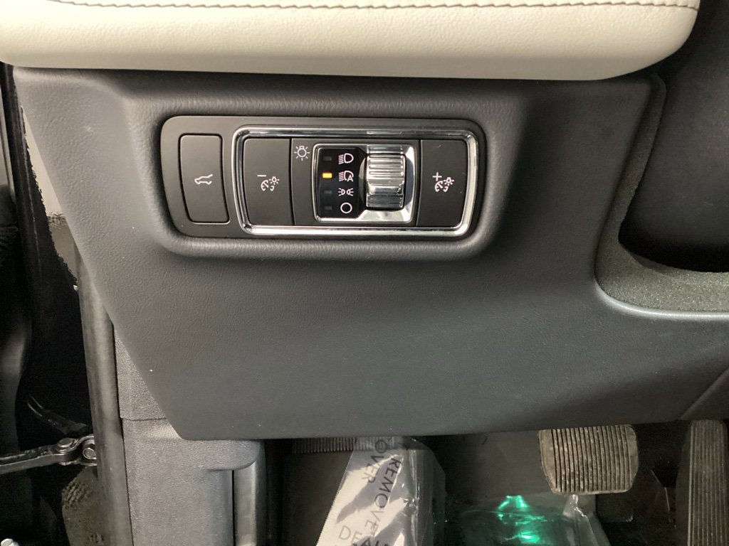 Used 2025 Lincoln Aviator Reserve w/ Equipment Group 201A image 26