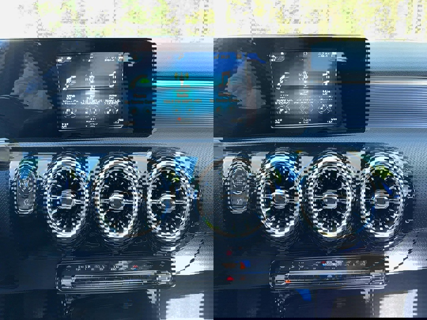 Used 2021 Mercedes-Benz A 220 image 27