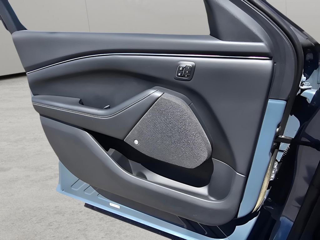 Used 2024 Ford Mustang Mach-E Premium image 14