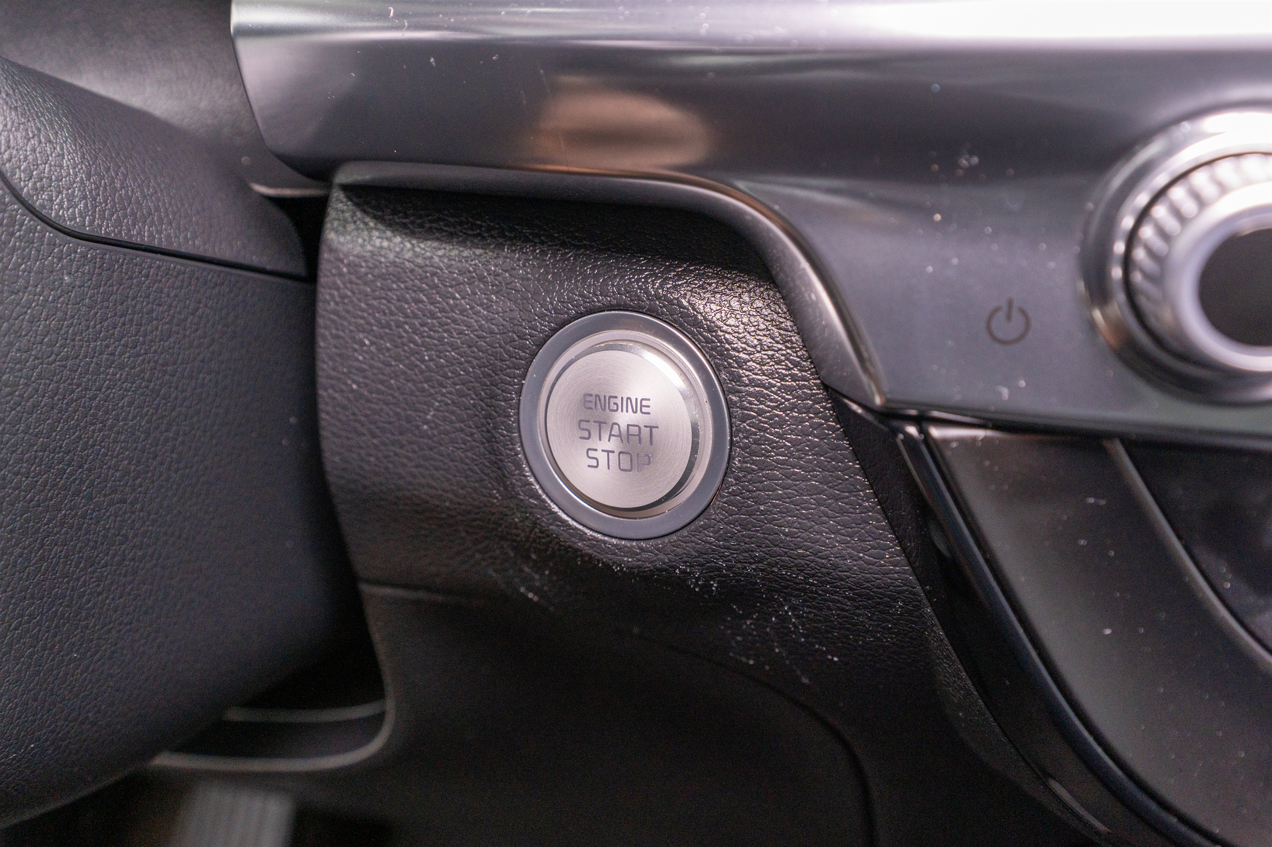 Used 2020 Kia Telluride EX w/ Towing Package FWD image 28