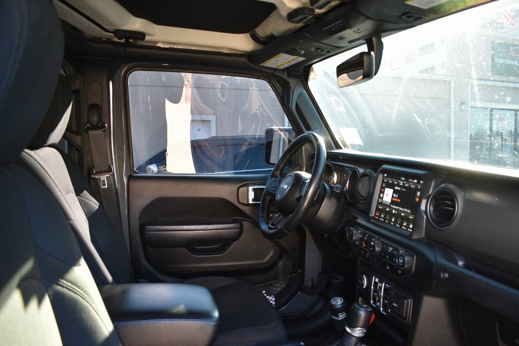 Used 2022 Jeep Gladiator Willys image 21