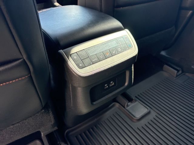 Used 2024 Nissan Pathfinder Rock Creek AWD/4WD image 15