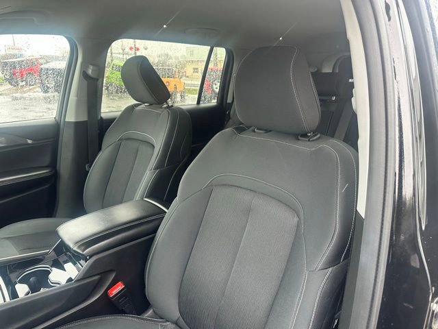 Used 2021 Jeep Grand Cherokee L Laredo w/ Luxury Tech Group I image 23