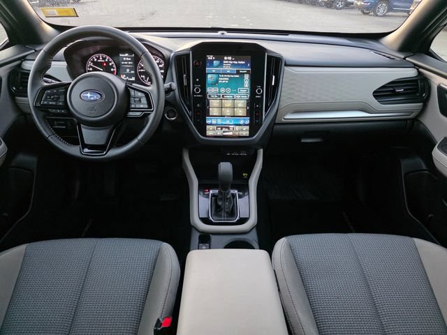 Used 2025 Subaru Forester Premium AWD/4WD image 24