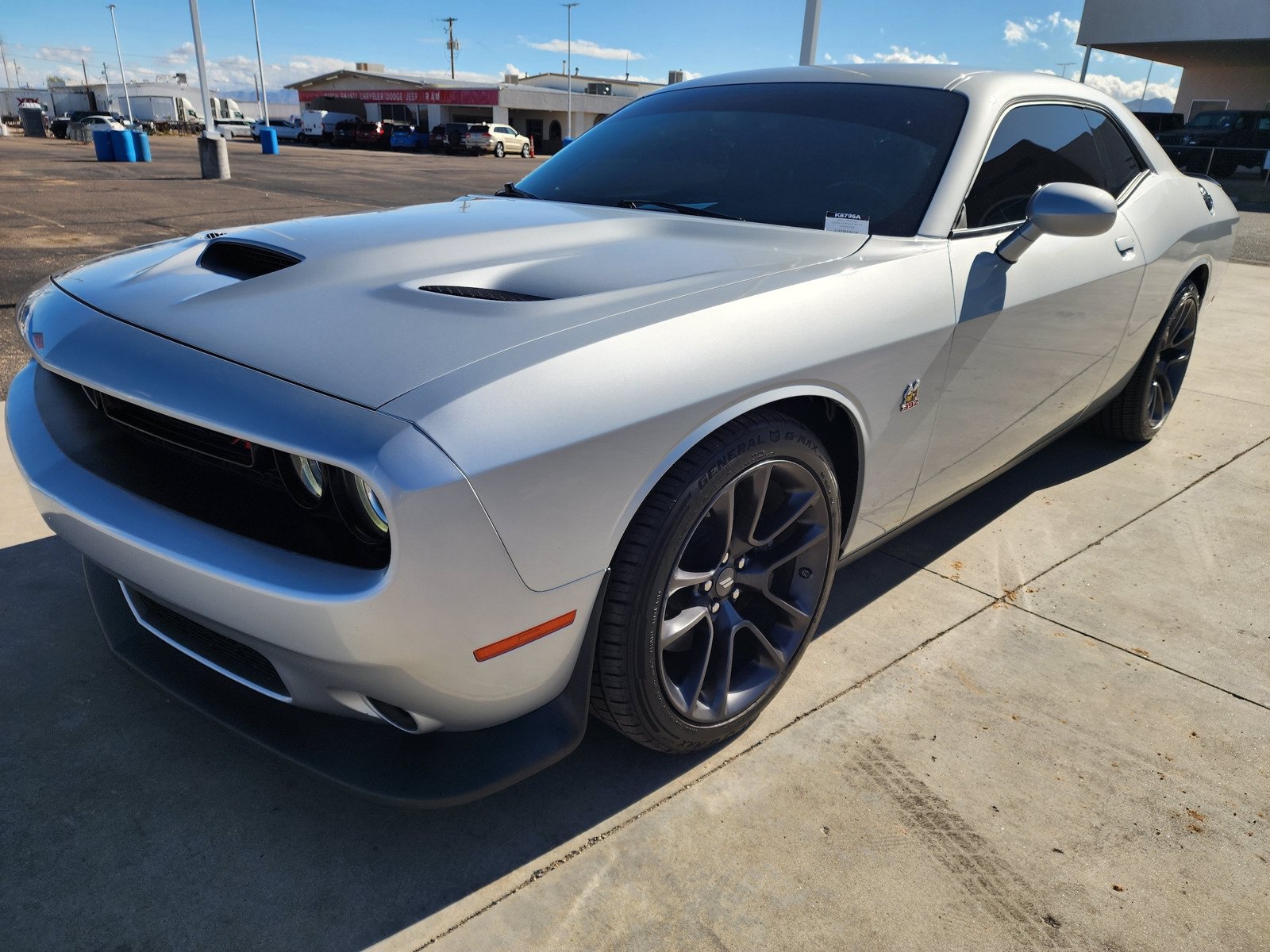 Used 2021 Dodge Challenger R/T Scat Pack RWD image 3