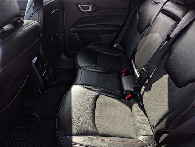 Used 2024 Jeep Compass Trailhawk image 17