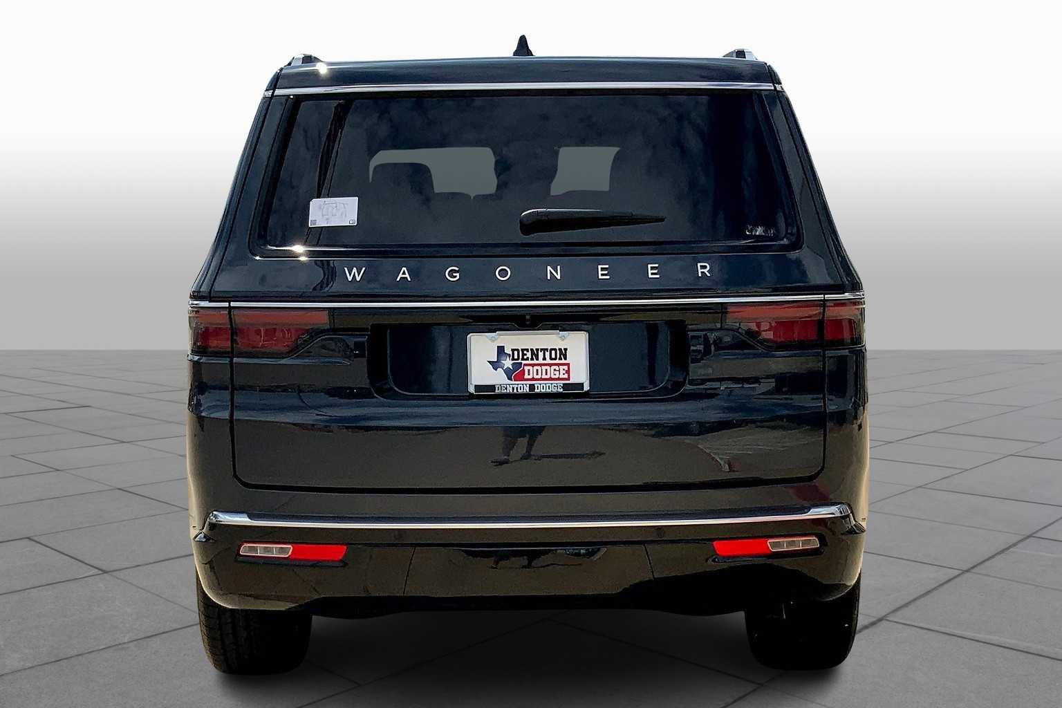 New 2025 Jeep Wagoneer 4WD w/ Convenience Group I image 4