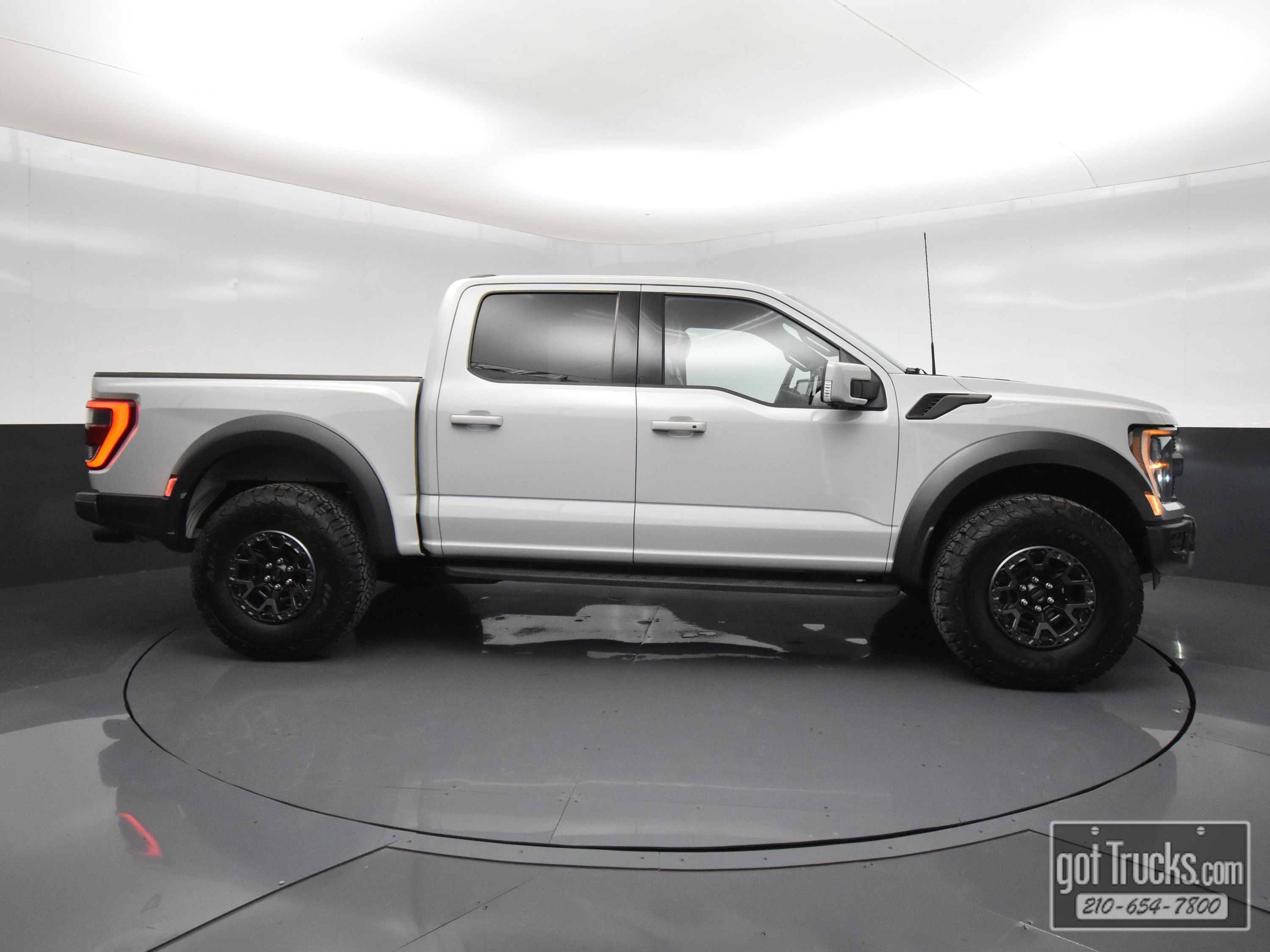 Used 2023 Ford F150 Raptor AWD/4WD image 53